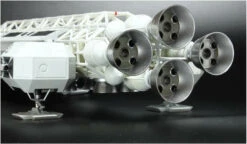 MPC913 - 1:72 14" Space 1999 Eagle Transporter Model Kit -Model Toy Kit Store 2661 5 40021.1628069806 73917.1640267269