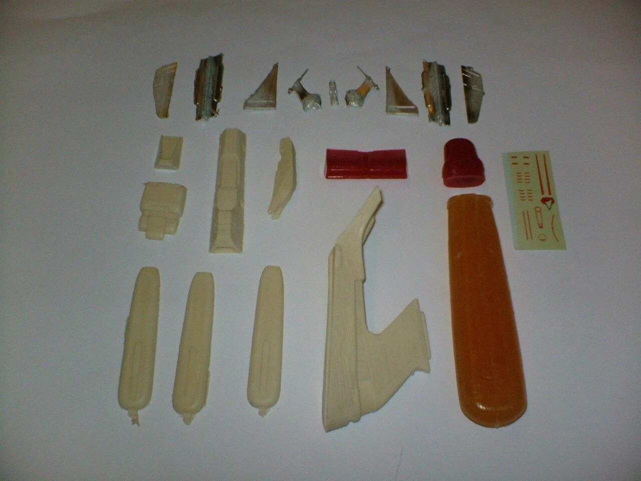 Warp Models - 1:1400 USS Enterprise D (All Good Things) Conversion Kit (for ATM/Ertl Enterprise D) 2 Warp Models - 1:1400 USS Enterprise D (All Good Things) Conversion Kit (for ATM/Ertl Enterprise D) - Image 2