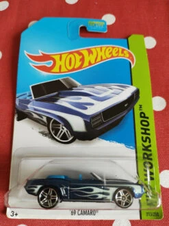 Hot Wheels 2014 HW Workshop '69 Camaro 213/250