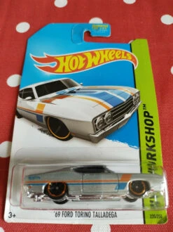 Hot Wheels 2014 HW Workshop 69 Ford Torino Talladega 235/250