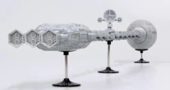 Moebius MMK2001-8 - 1:350 Discovery From 2001: A Space Odyssey Model Kit -Model Toy Kit Store 61xRifClH7L. AC SL1500 57838.1633377335