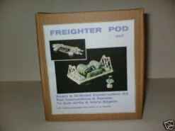 Warp Models WARP-FPOD – 1/72 SPACE 1999 FREIGHTER POD Kit
