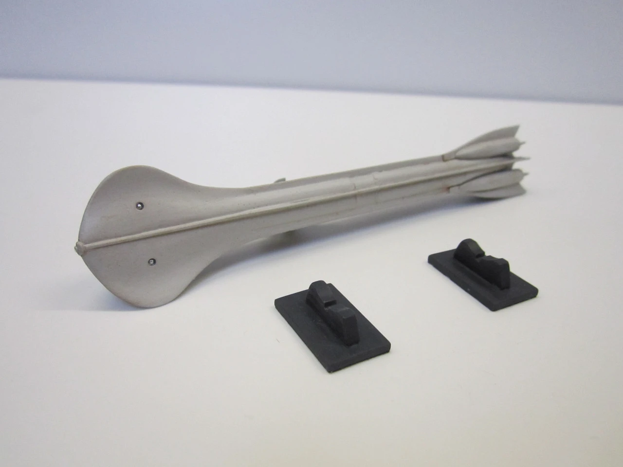 Future Fleets FF004 - 1/1200 Scale Full Hull Model Of The Submarine Seaview 4 Future Fleets FF004 - 1/1200 Scale Full Hull Model Of The Submarine Seaview - Image 4