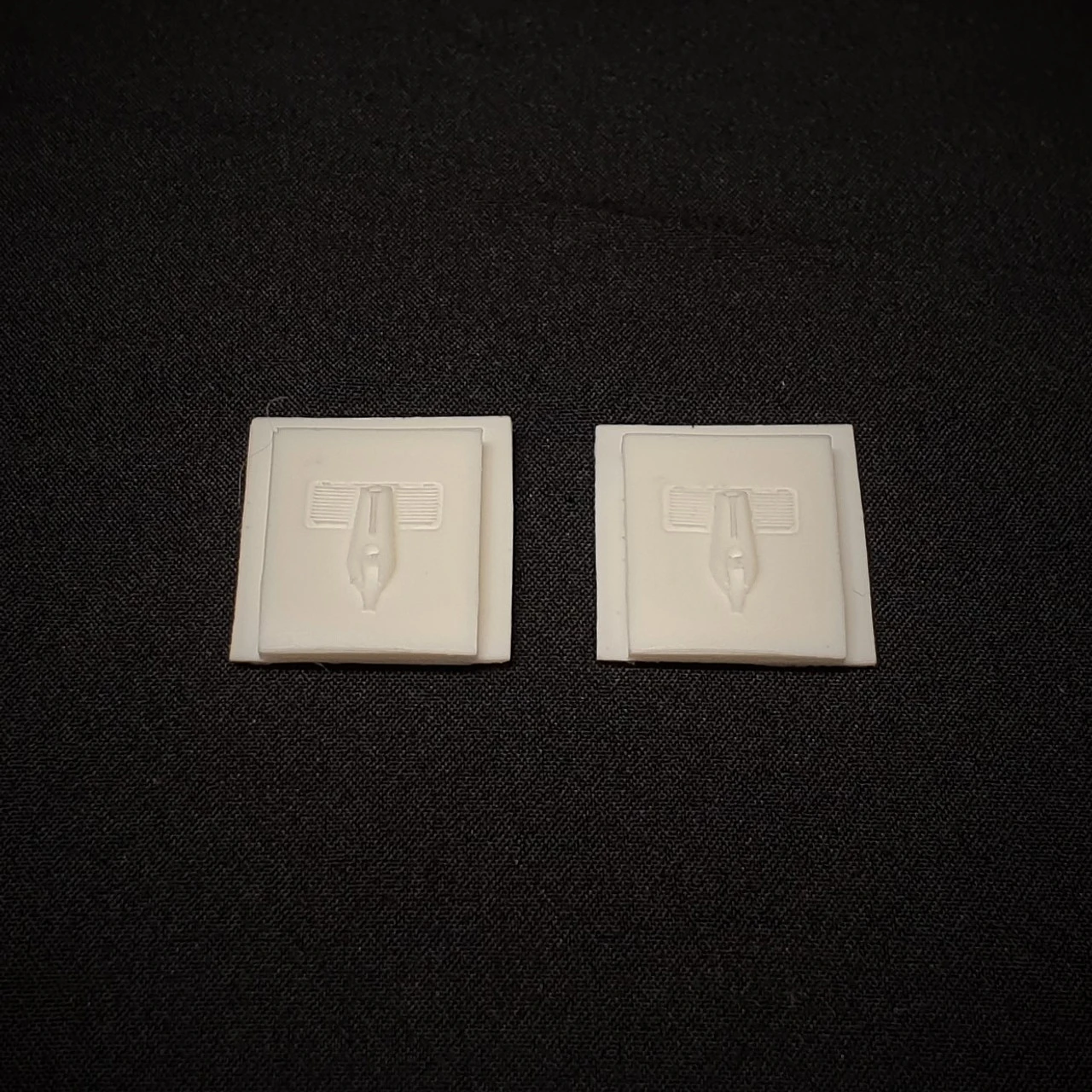 MPM004 - 1/1400 Nacelle Nav Light Clusters For AMT/Round2's Enterprise D Kit 1 MPM004 - 1/1400 Nacelle Nav Light Clusters For AMT/Round2's Enterprise D Kit