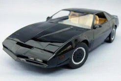 Aoshima 1/24 KNIGHT RIDER KNIGHT 2000 K.I.T.T. SEASON 3 MODEL KIT -Model Toy Kit Store aos06321 1 39109.1654960372