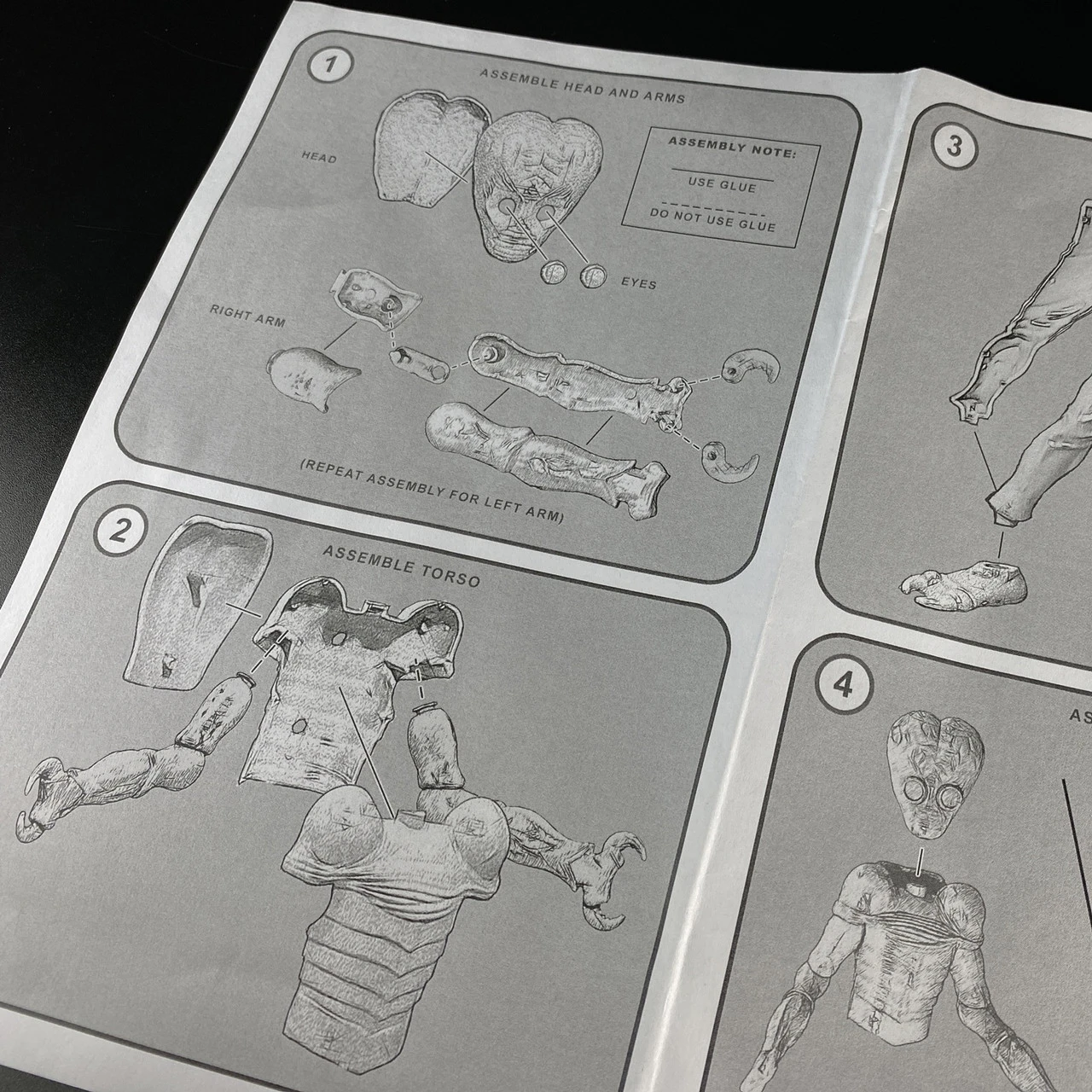 Atlantis A3005 - 1/12 Metaluna Mutant Model Kit 9 Atlantis A3005 - 1/12 Metaluna Mutant Model Kit - Image 9