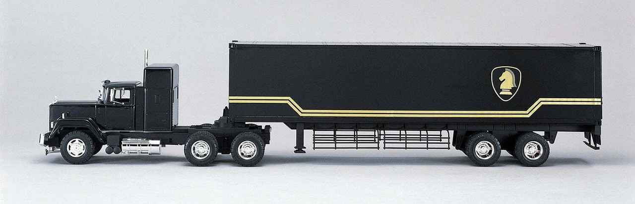 Aoshima 1/28 KNIGHT RIDER - KNIGHT TRAILER TRUCK MODEL KIT 6 Aoshima 1/28 KNIGHT RIDER - KNIGHT TRAILER TRUCK MODEL KIT - Image 6