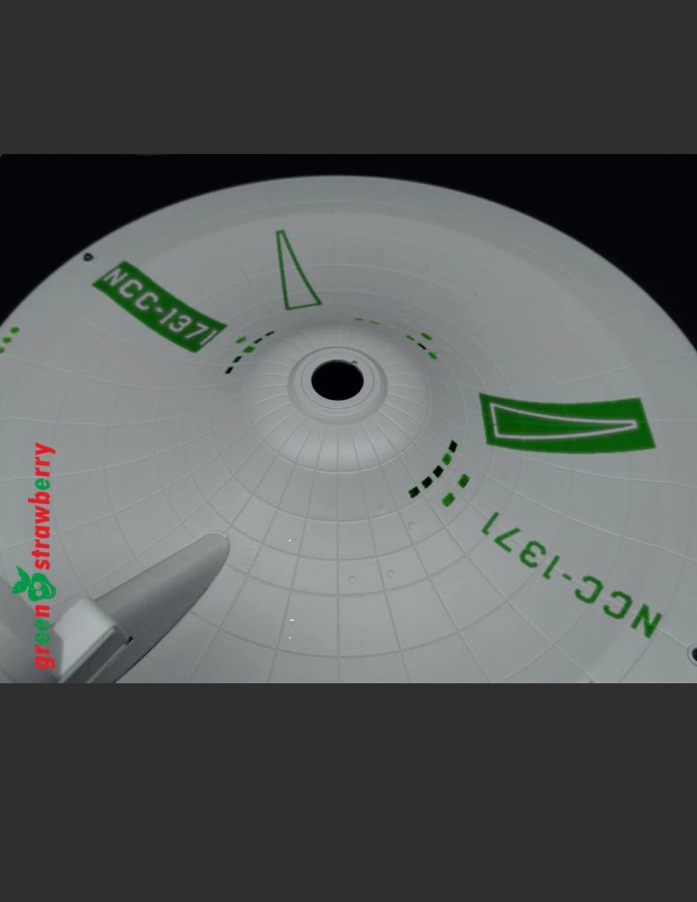 Green Strawberry AM010 - 1/600 TOS Constitution-class Starships Painting Masks 3 Green Strawberry AM010 - 1/600 TOS Constitution-class Starships Painting Masks - Image 3