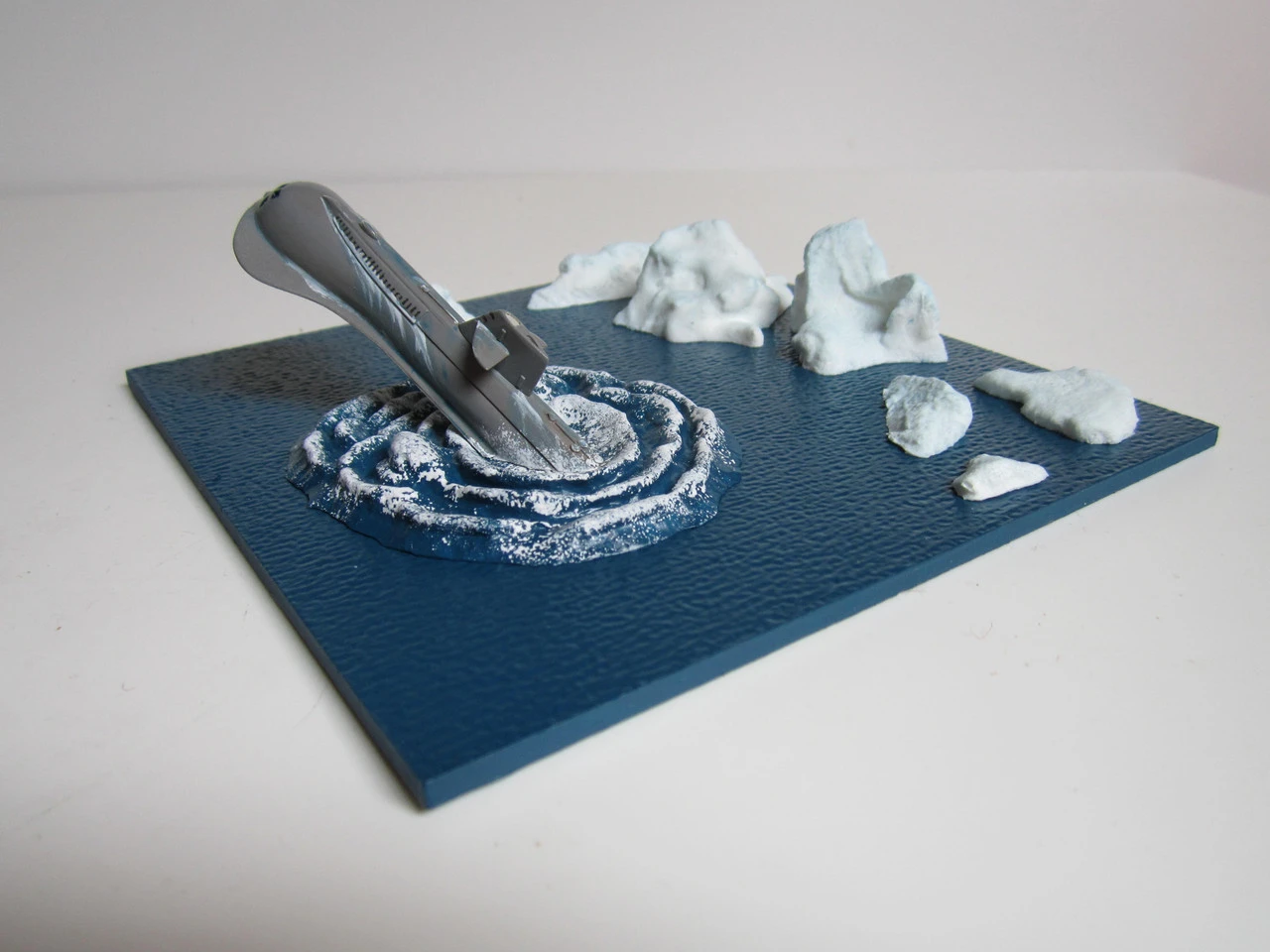 Future Fleets FF002 - 1/1200 Waterline Seaview Surfacing Model 2 Future Fleets FF002 - 1/1200 Waterline Seaview Surfacing Model - Image 2