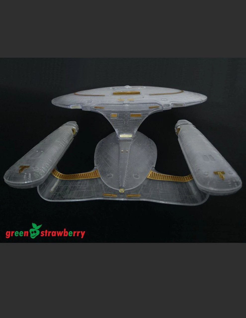 Green Strawberry 03717-1_1400 U.S.S. Enterprise NCC-1701-D Photoetch Set 3 Green Strawberry 03717-1_1400 U.S.S. Enterprise NCC-1701-D Photoetch Set - Image 3